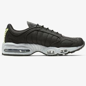 Nike Air Max Tailwind IV SP Size 9 5 Black/Gray